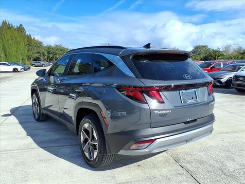 2026 Hyundai TUCSON Hybrid SEL