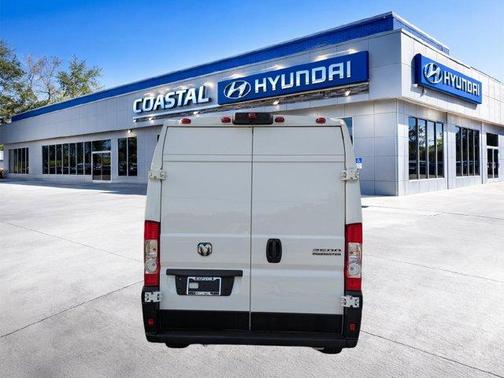 Bright White Clearcoat 2025 RAM ProMaster 2500 High Roof