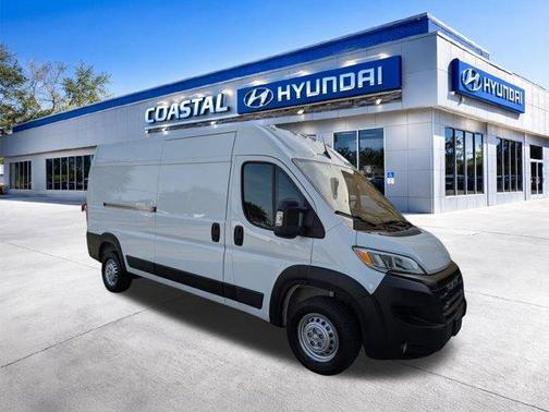 Bright White Clearcoat 2025 RAM ProMaster 2500 High Roof