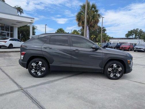 Gray Pearl 2025 Hyundai KONA SEL