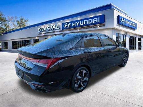 Onyx Black 2023 Hyundai ELANTRA Limited