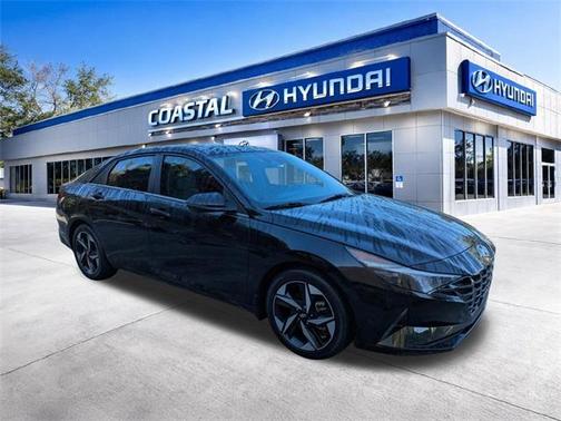 Onyx Black 2023 Hyundai ELANTRA Limited