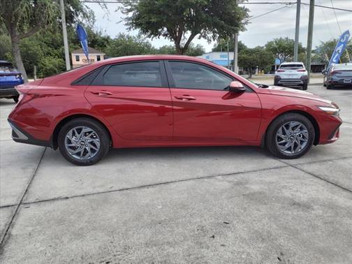 2024 Hyundai ELANTRA HEV Blue