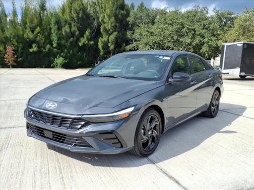 2026 Hyundai ELANTRA SEL