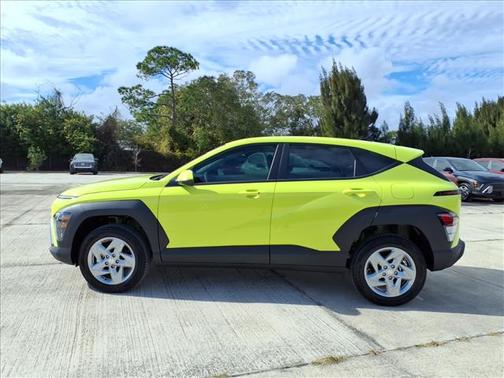 2026 Hyundai KONA SE