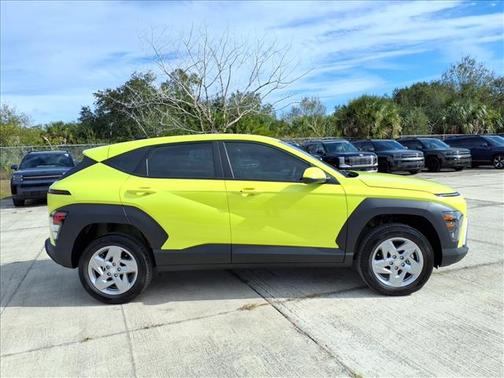 2026 Hyundai KONA SE