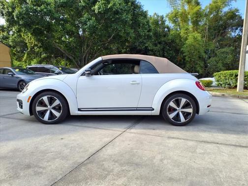 2013 Volkswagen Beetle 2.0T