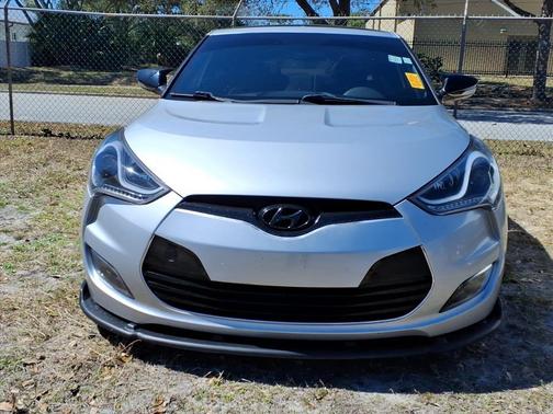 2016 Hyundai Veloster Base