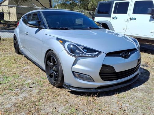 2016 Hyundai Veloster Base