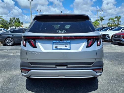 2025 Hyundai TUCSON SEL Convenience