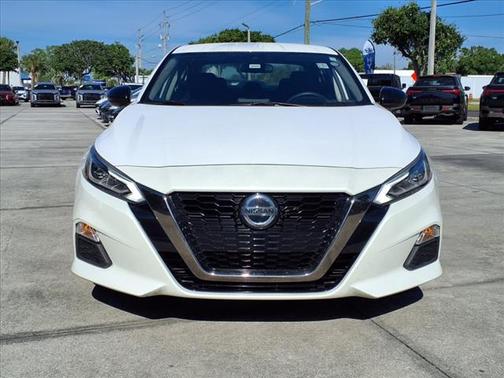 2021 Nissan Altima 2.5 SR