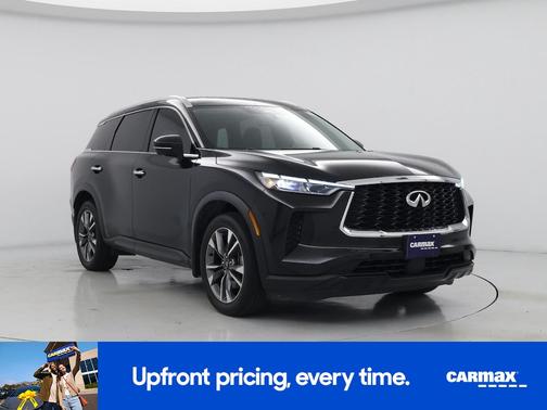 Black 2023 INFINITI QX60 Luxe