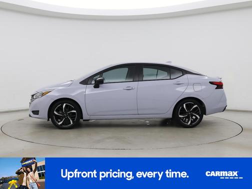 2023 Nissan Versa SR