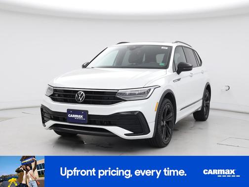 2023 Volkswagen Tiguan SE R-Line Black