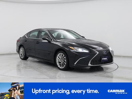 2021 Lexus ES 300h Luxury