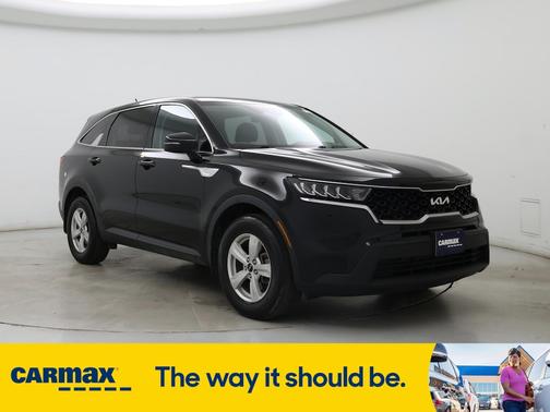 2022 Kia Sorento LX