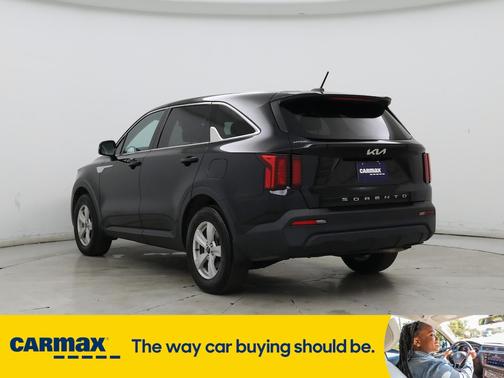2022 Kia Sorento LX