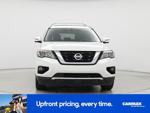 2017 Nissan Pathfinder Platinum