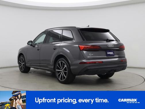 2022 Audi Q7 Premium Plus