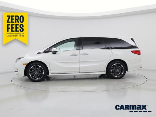 White 2023 Honda Odyssey Elite