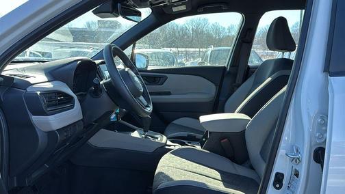 2025 Subaru Forester Base