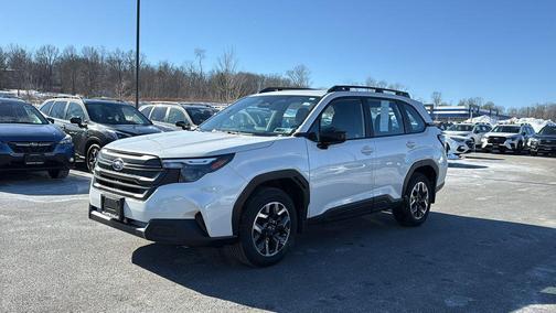 2025 Subaru Forester Base