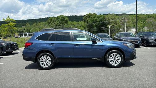 Abyss Blue Pearl 2019 Subaru Outback 2.5i Premium