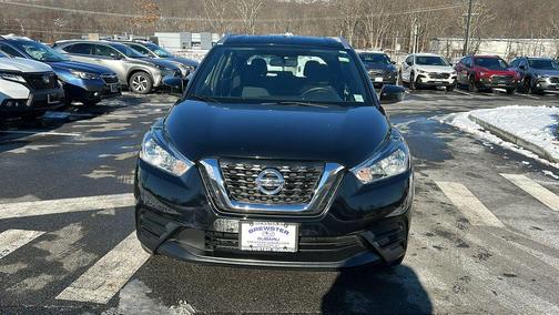 2019 Nissan Kicks SV