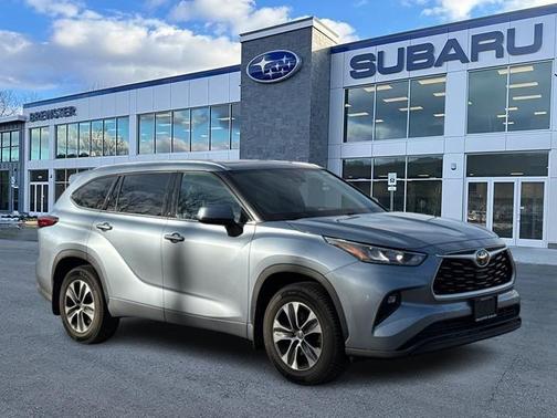 2020 Toyota Highlander XLE