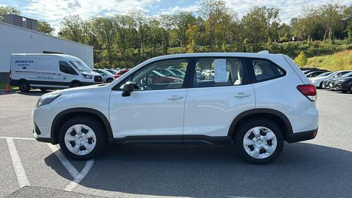 2023 Subaru Forester Base