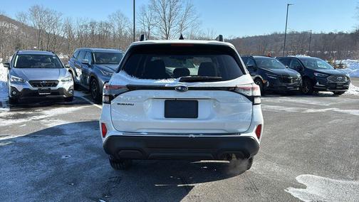 2025 Subaru Forester Premium