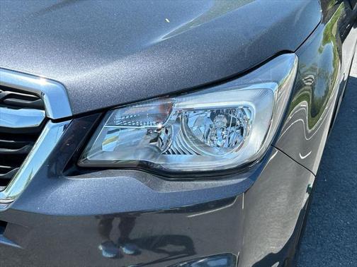 2017 Subaru Forester 2.5i