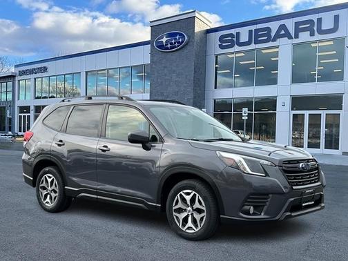 2022 Subaru Forester Premium