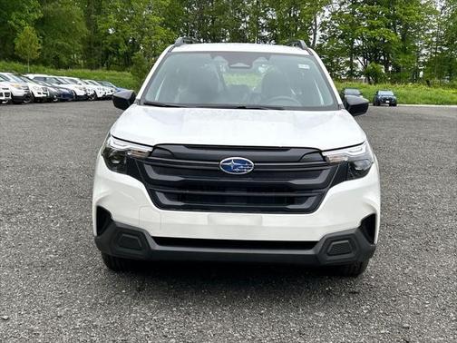 2025 Subaru Forester Base