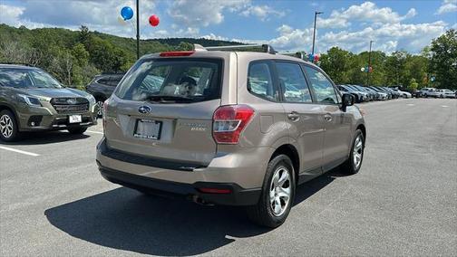 2016 Subaru Forester 2.5i