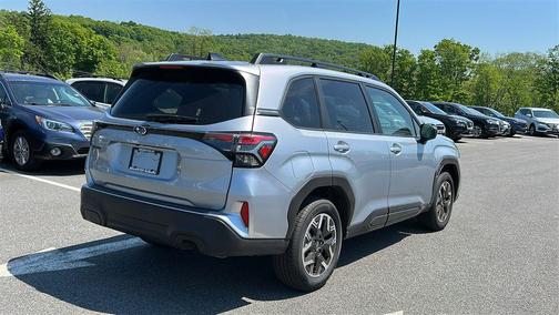 Ice Silver Metallic 2025 Subaru Forester Premium