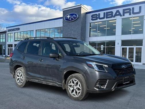 2023 Subaru Forester Premium