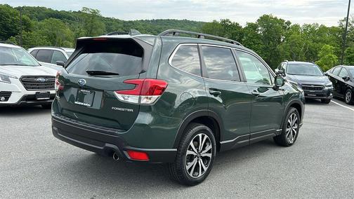 Cascade Green Silica 2023 Subaru Forester Limited