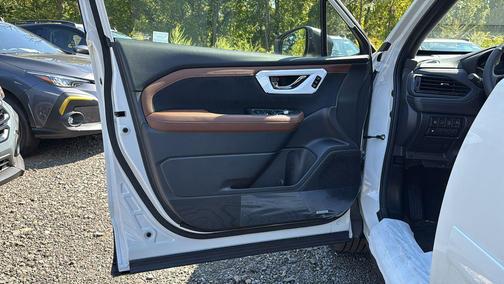 2025 Subaru Forester Hybrid Touring