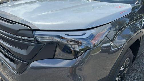 2025 Subaru Forester Base