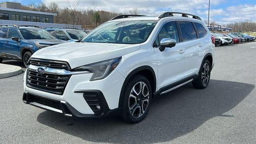 Crystal White Pearl 2023 Subaru Ascent Limited 7-Passenger