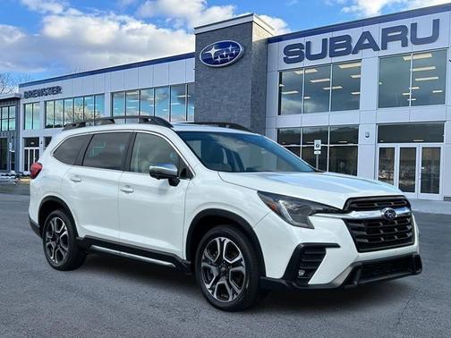 Crystal White Pearl 2023 Subaru Ascent Limited 7-Passenger