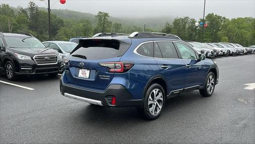 2022 Subaru Outback Touring XT