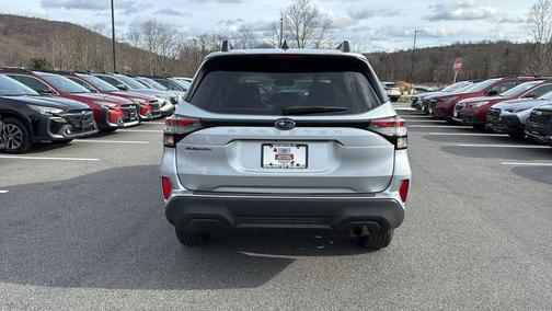 2025 Subaru Forester Premium