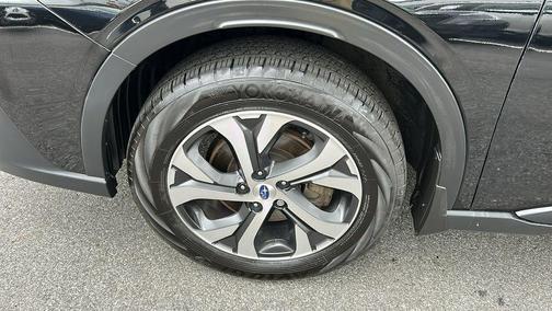 2022 Subaru Outback Touring XT