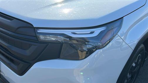 2025 Subaru Forester Base