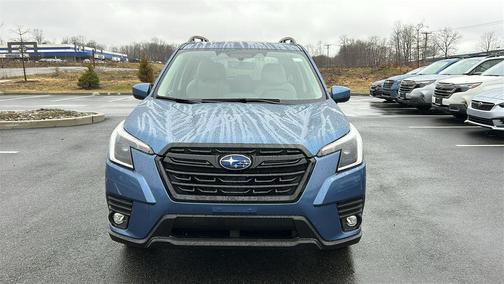Horizon Blue Pearl 2024 Subaru Forester Premium