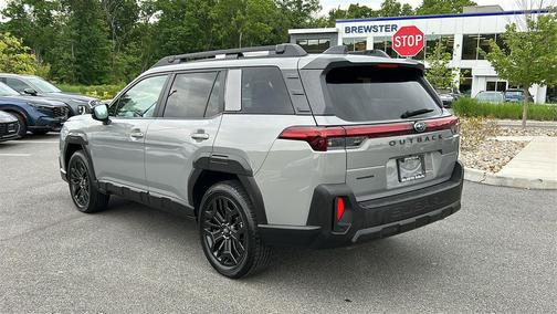 River Rock Pearl 2026 Subaru Outback Limited XT