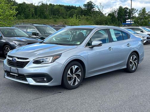 Ice Silver Metallic 2020 Subaru Legacy Premium