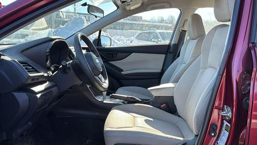 2019 Subaru Impreza 2.0i